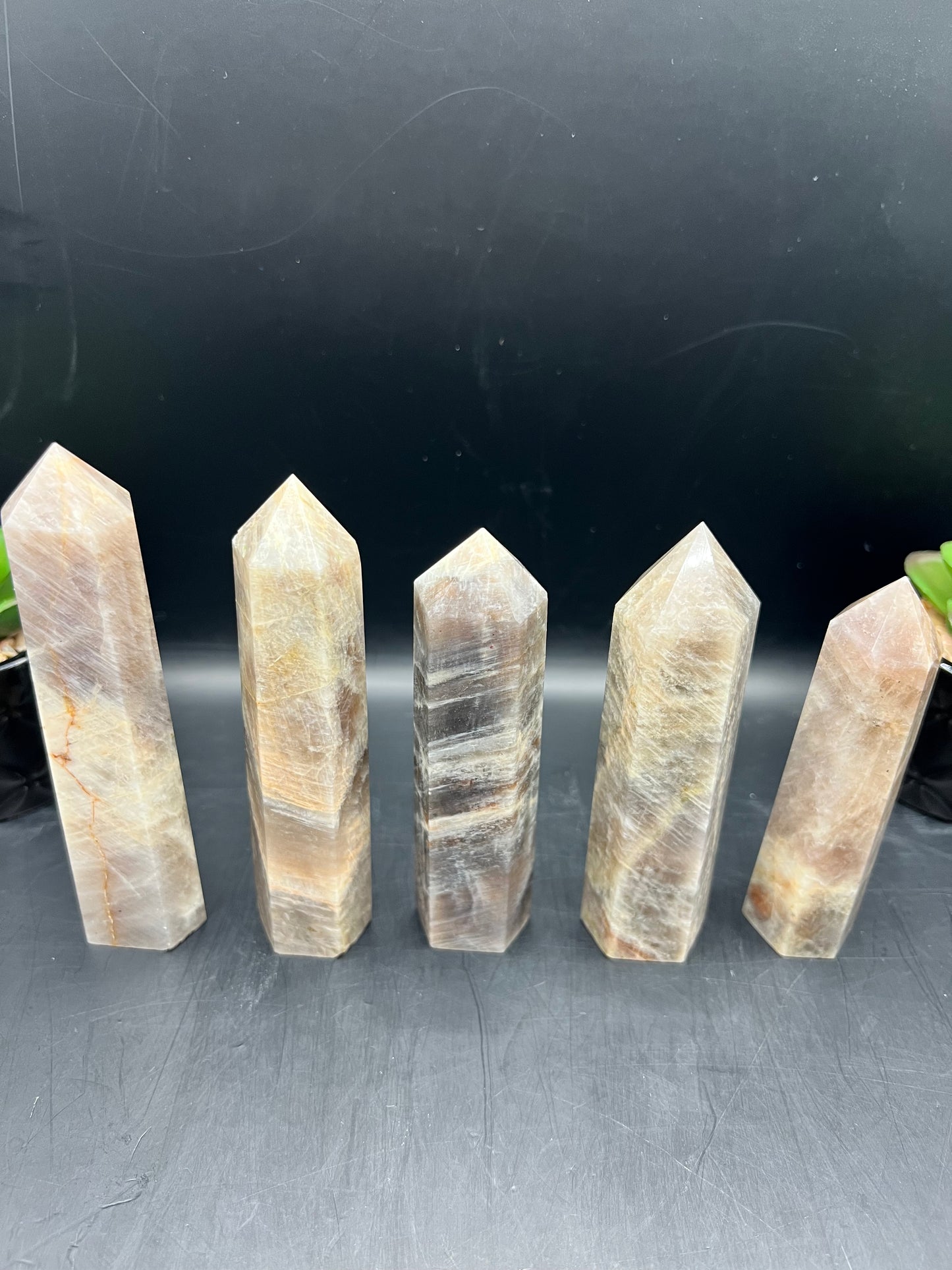 SUNSTONE/MOONSTONE TOWERS