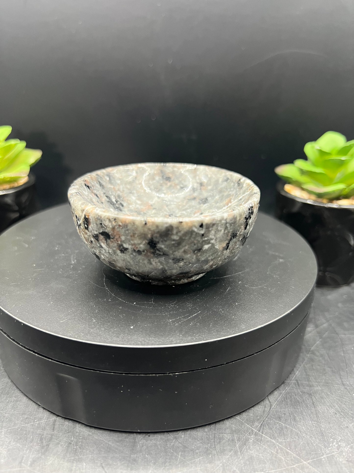 YOOPERITE SMALL BOWLS