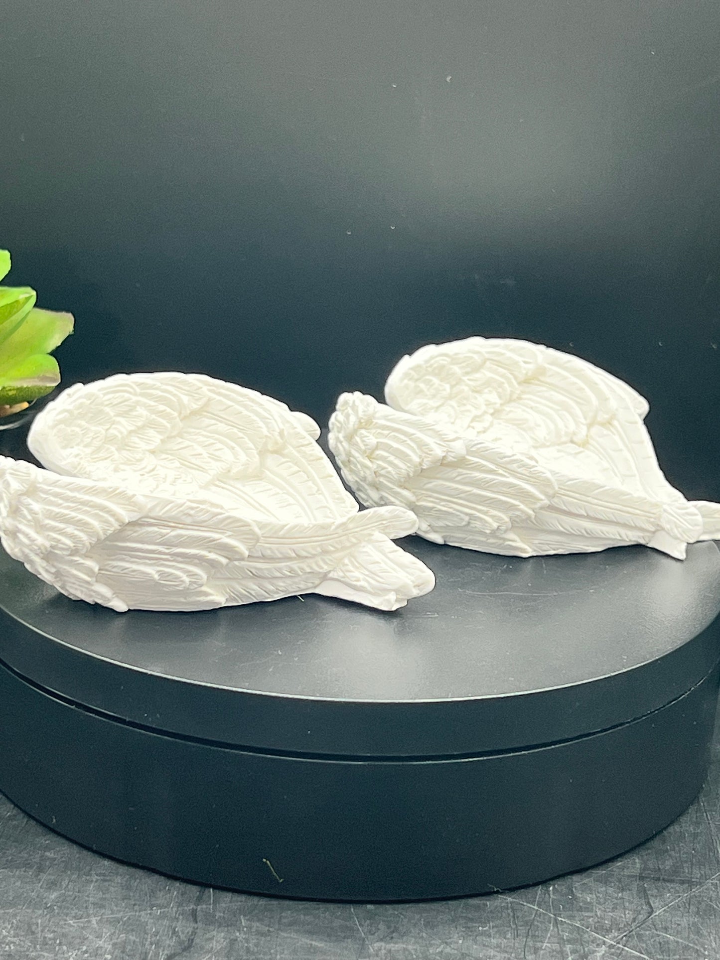MINI DECORATIVE ANGEL WINGS BOWL