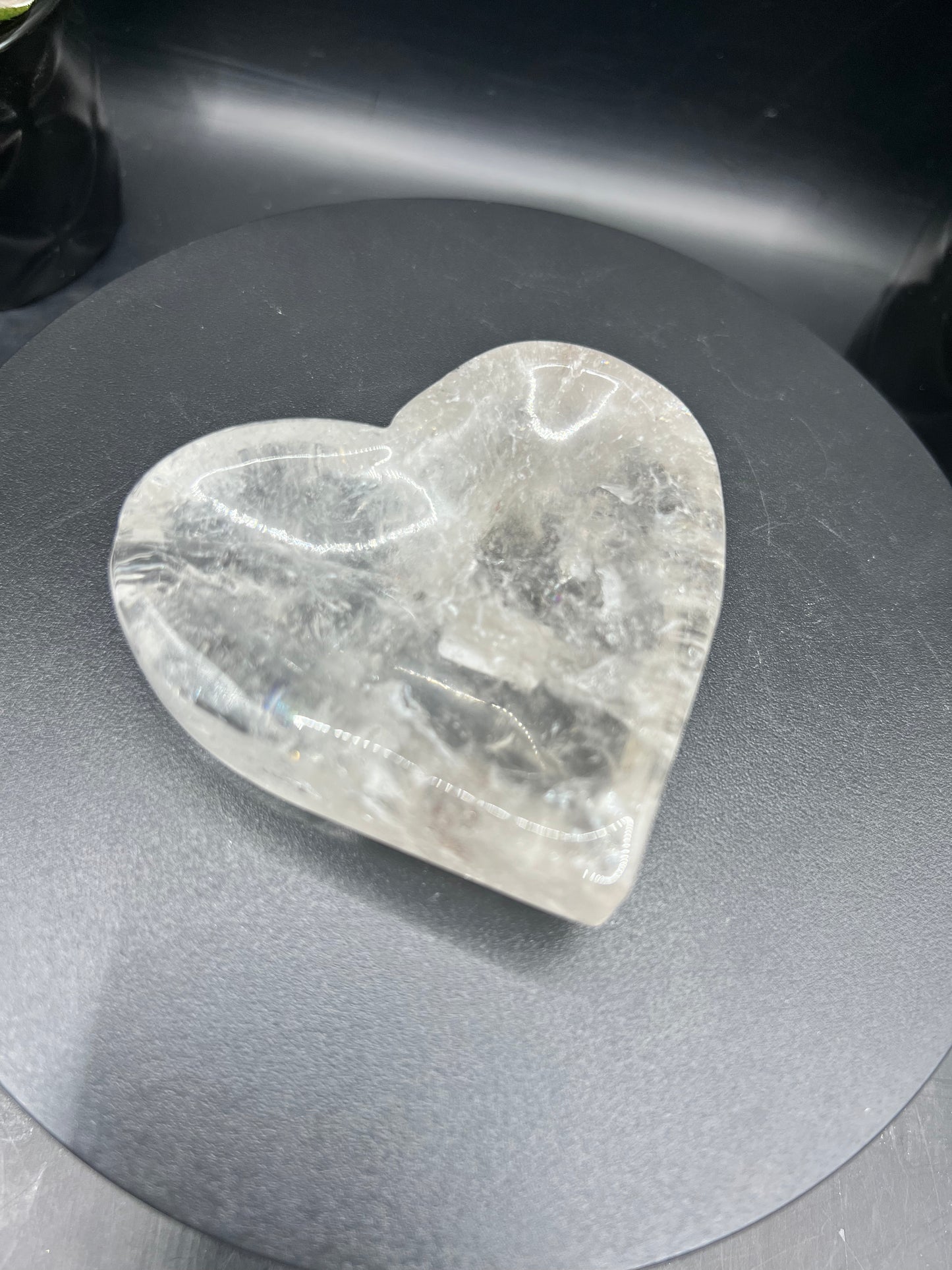 CLEAR QUARTZ HEART DISH