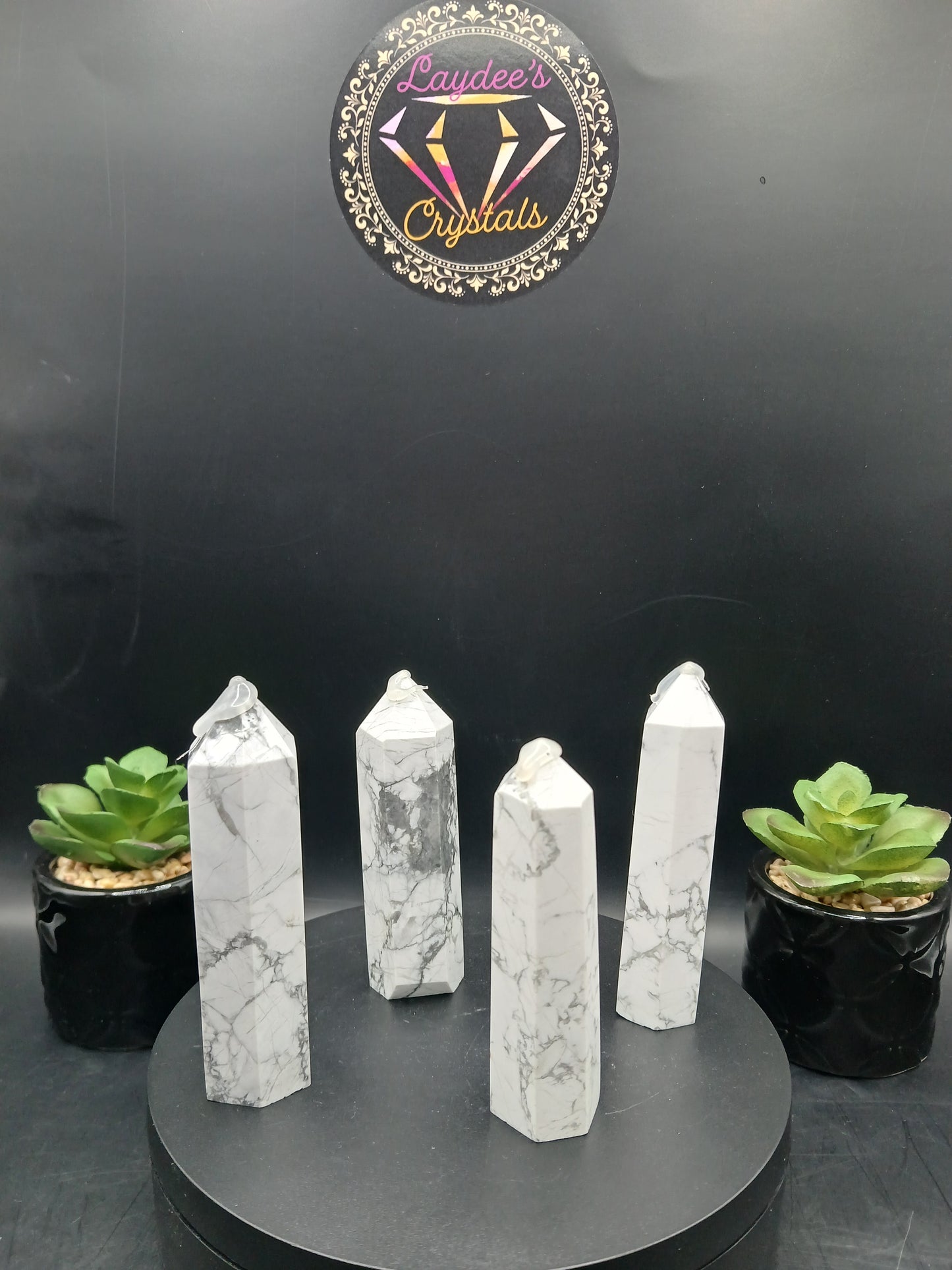 HOWLITE TOWERS