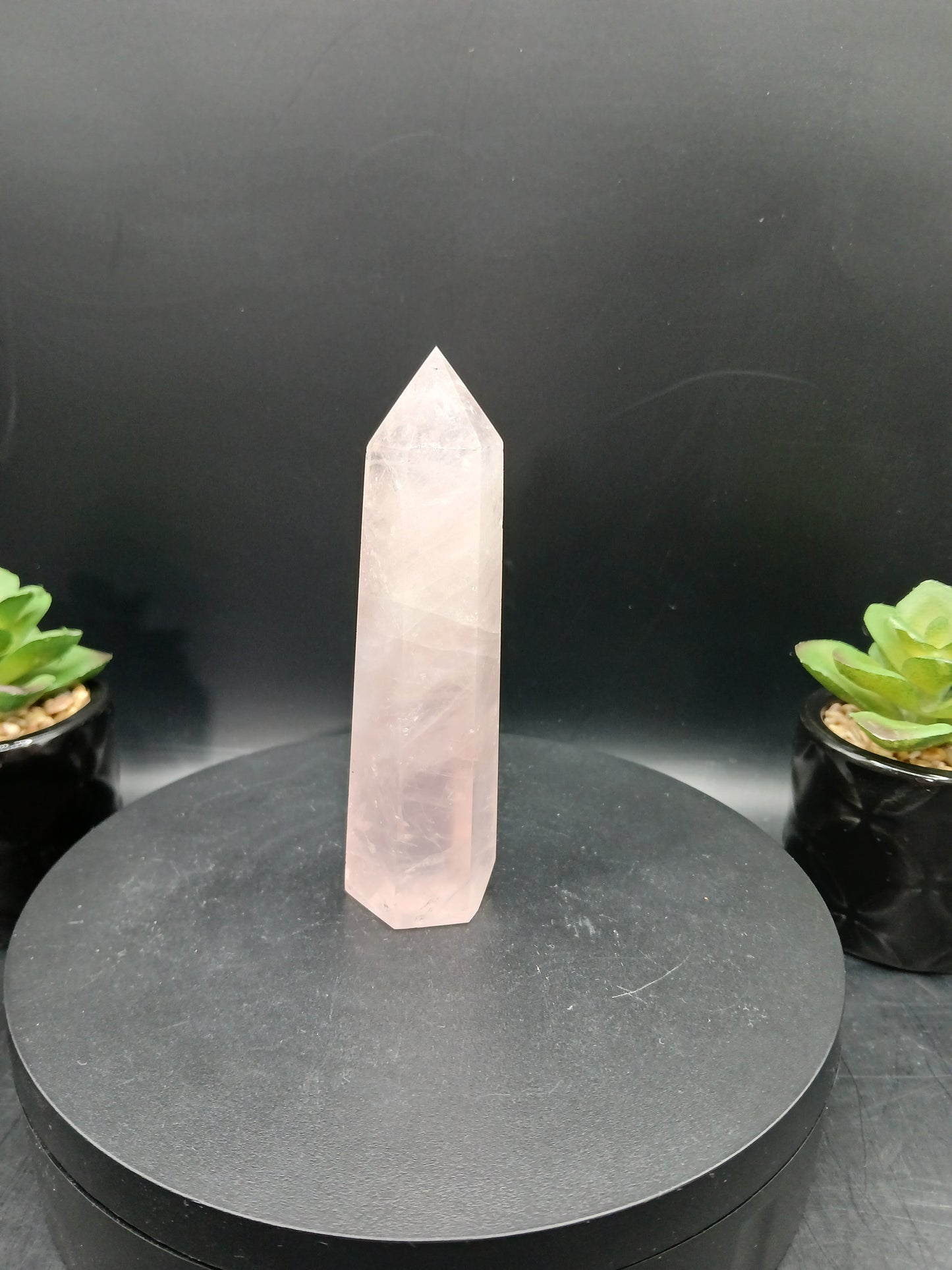 HQ ROSE QUARTZ TOWERS