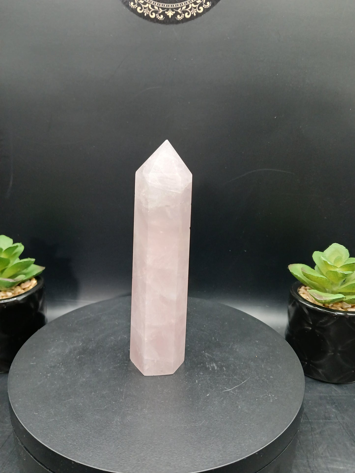 HQ ROSE QUARTZ TOWERS