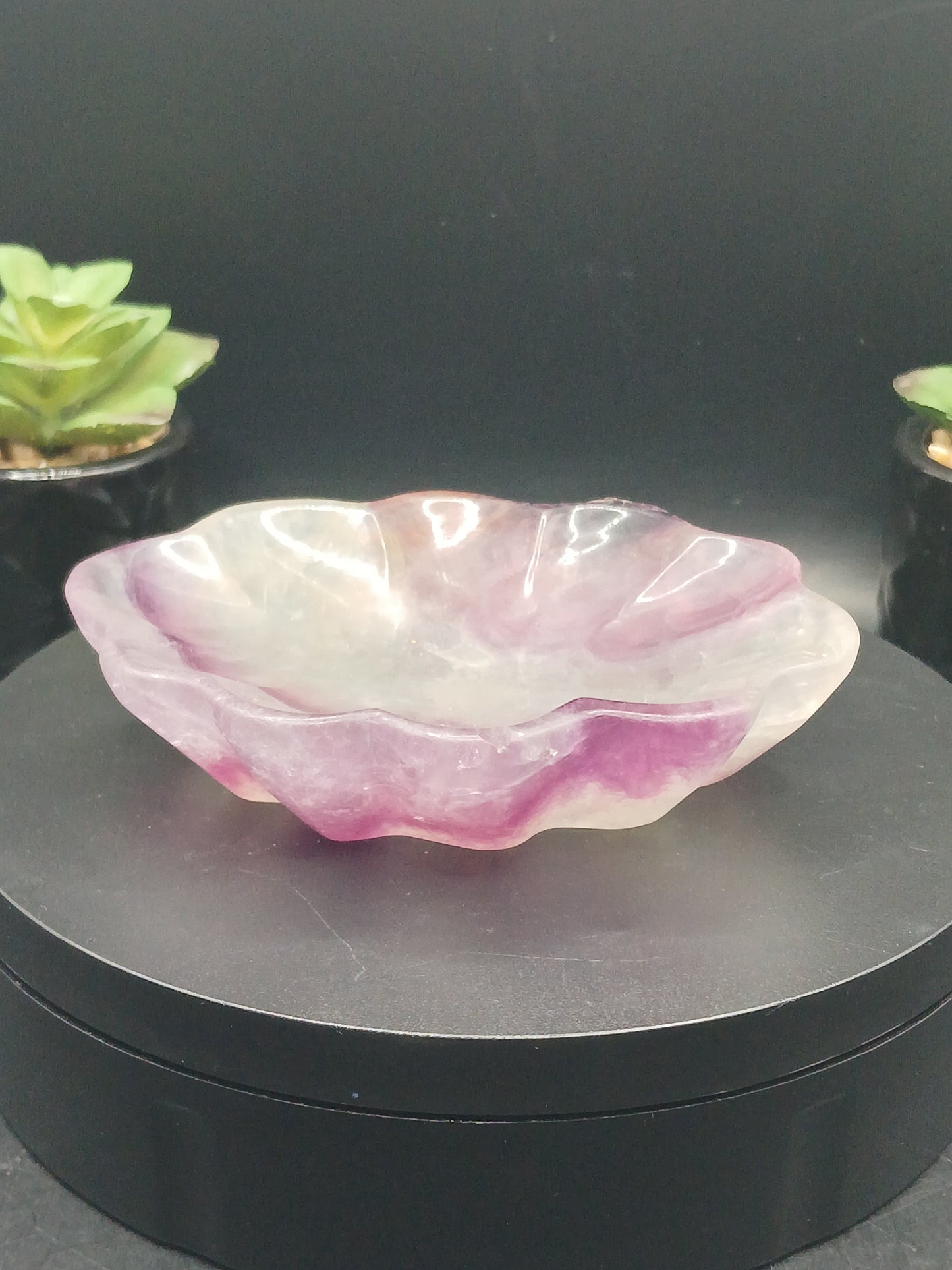 BANDED FLUORITE DISH