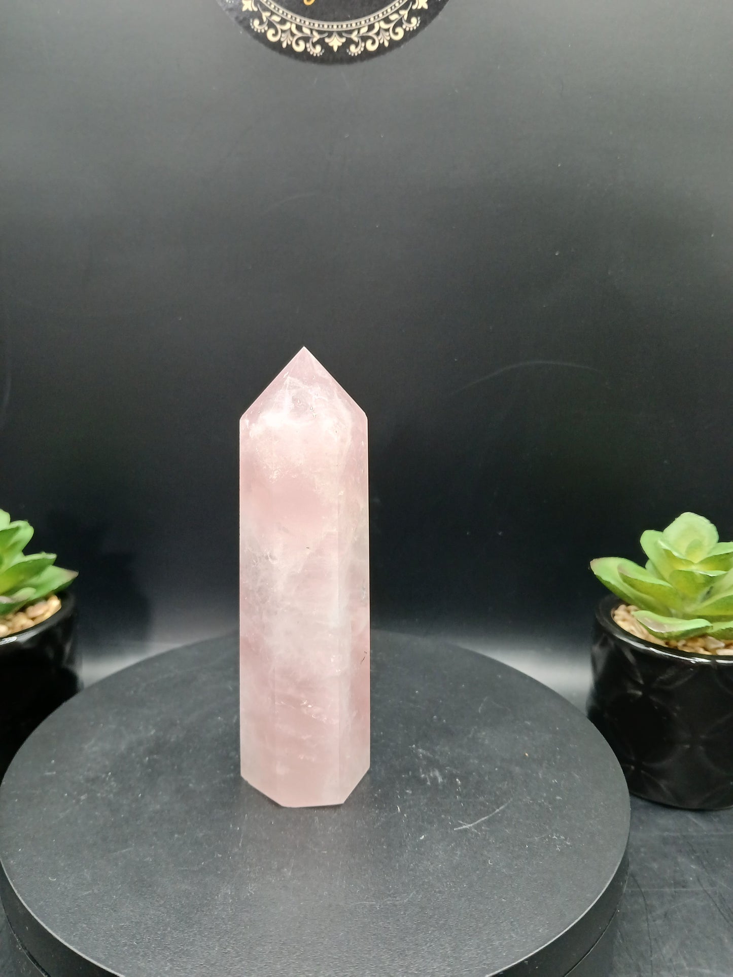 HQ ROSE QUARTZ TOWERS