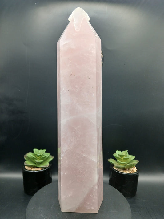 LARGE CHUNKY ROSE QUARTZ TOWER