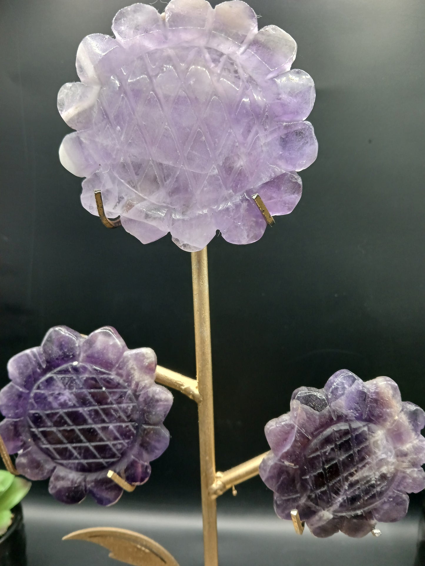 AMETHYST FLOWERS ON STAND