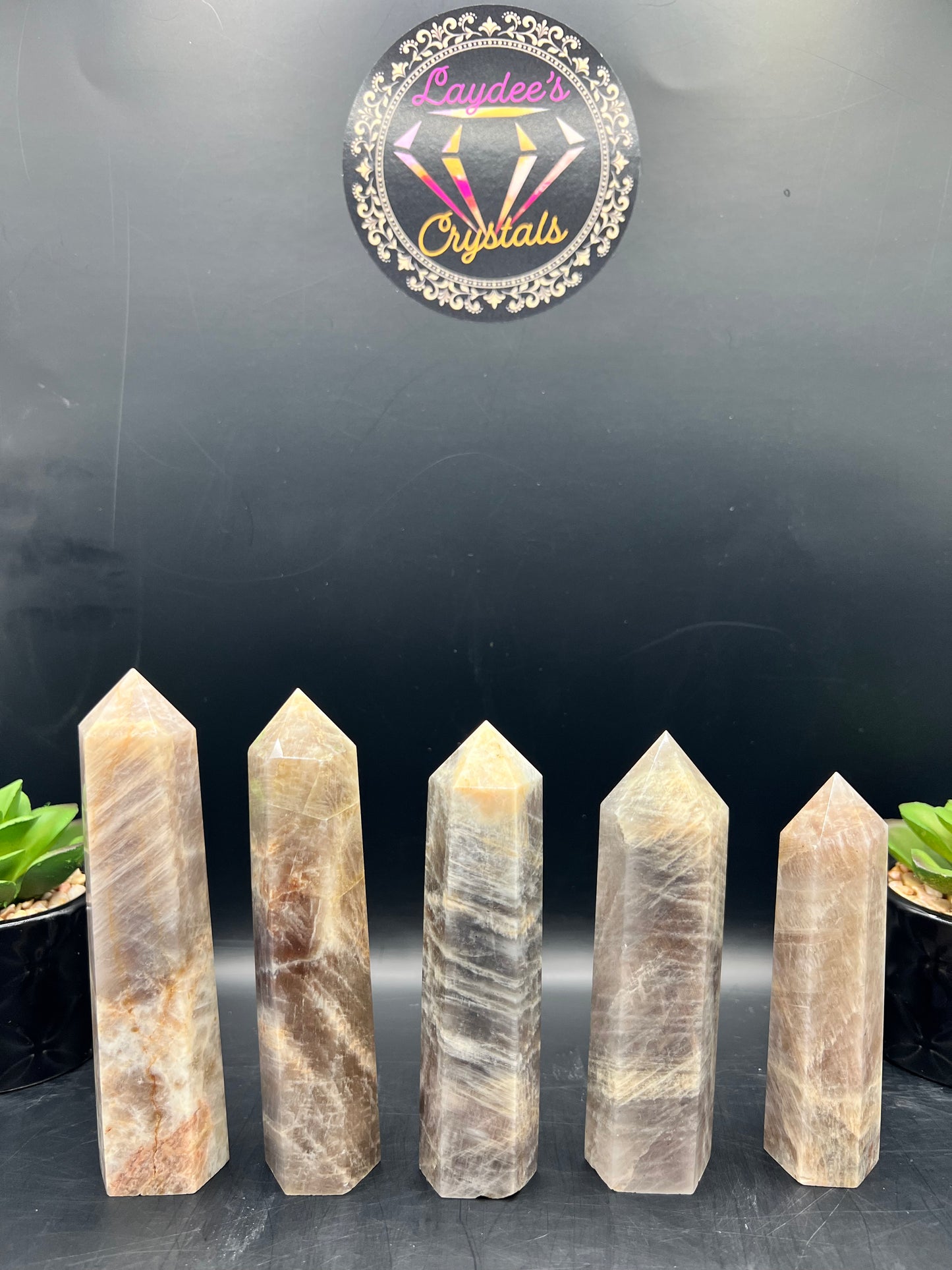 SUNSTONE/MOONSTONE TOWERS