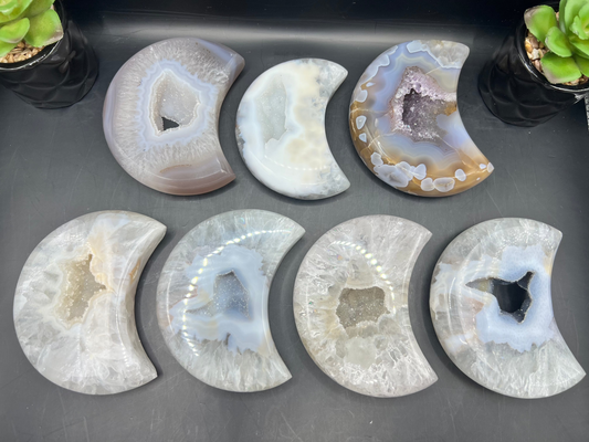 DRUZY AGATE MOONS