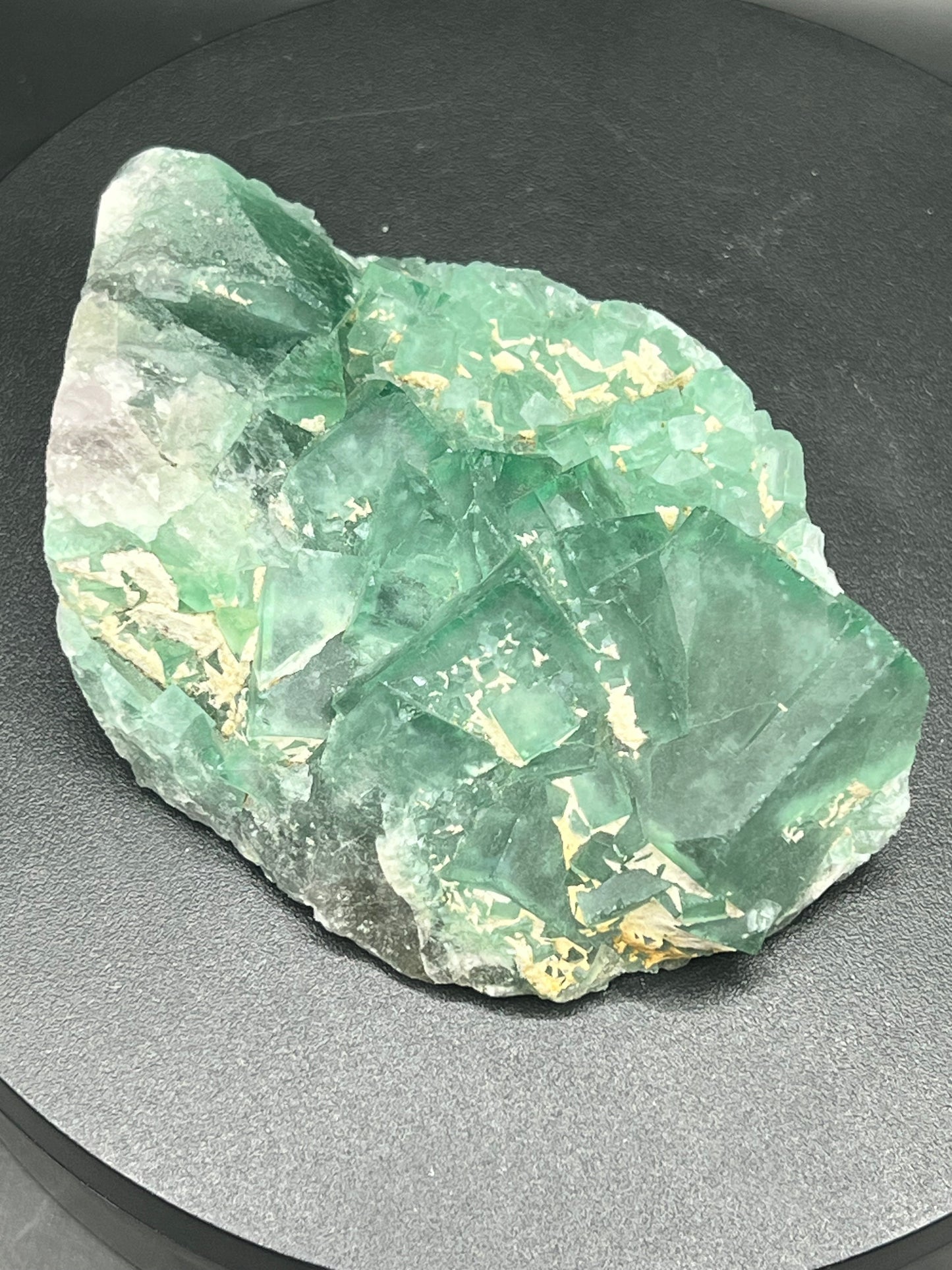 RAW FLUORITE SPECIMENS
