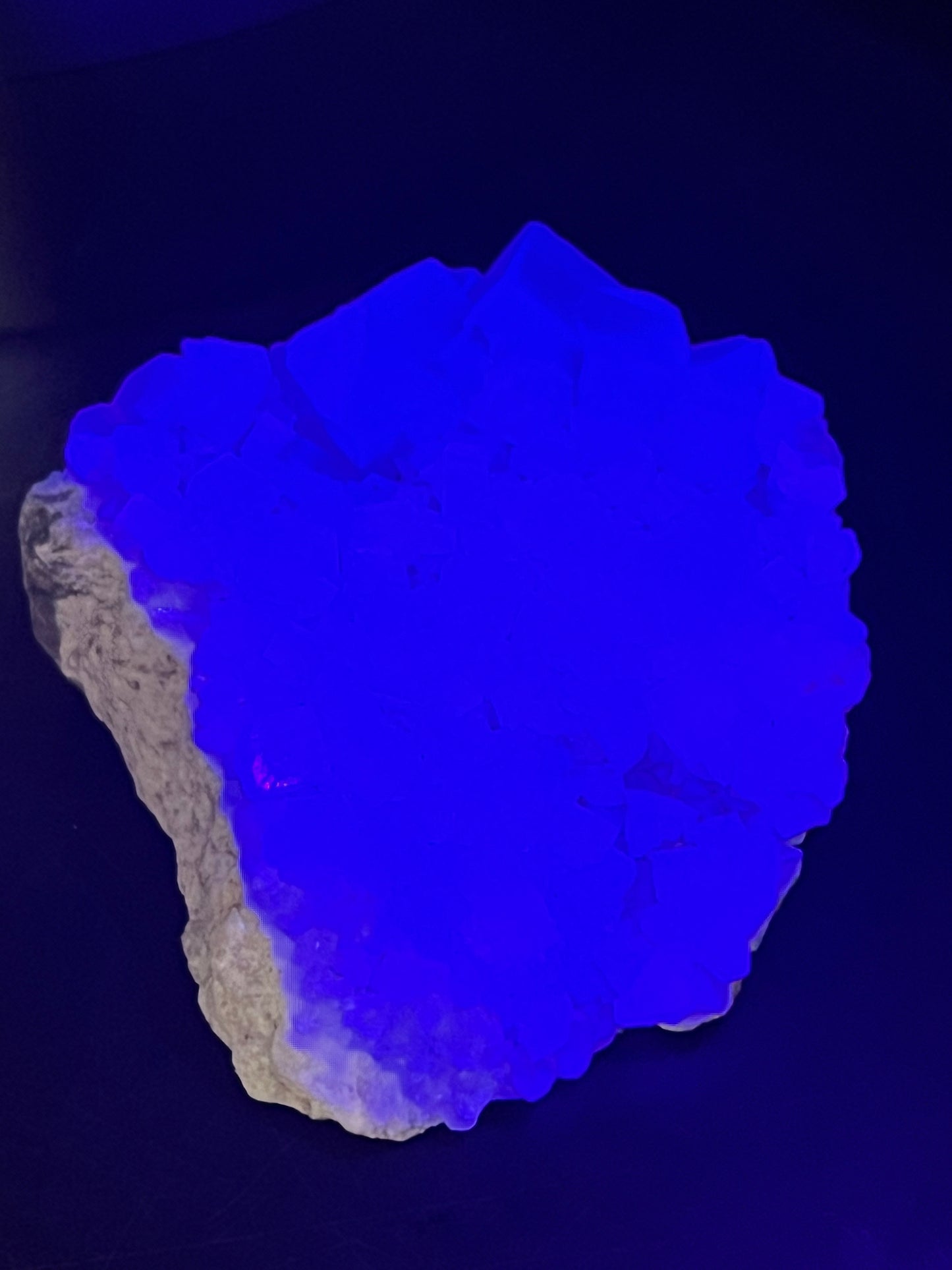 RAW FLUORITE SPECIMENS