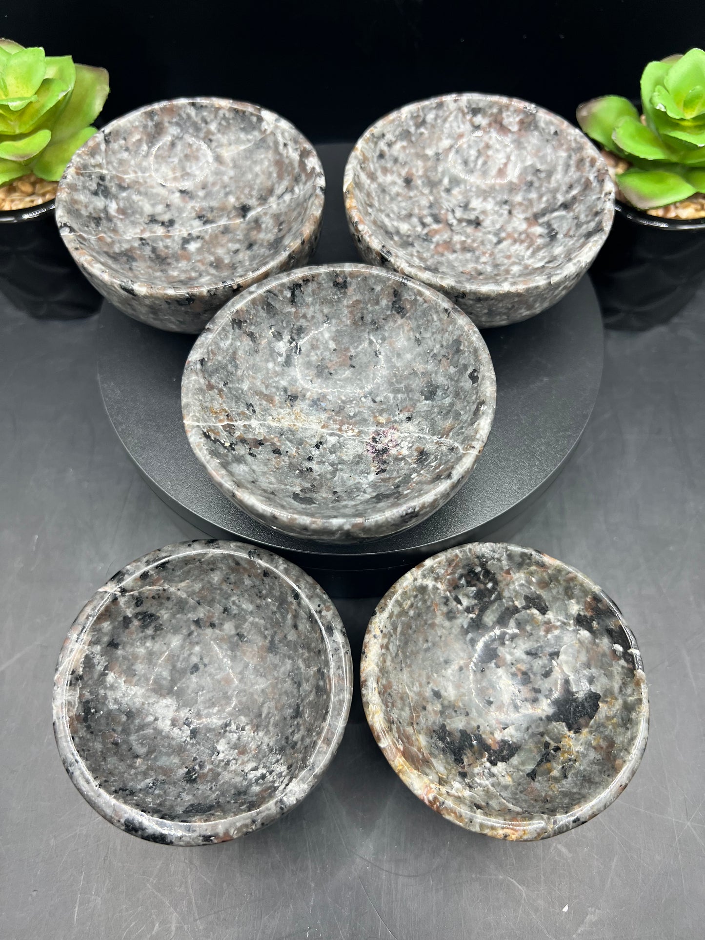 YOOPERITE SMALL BOWLS