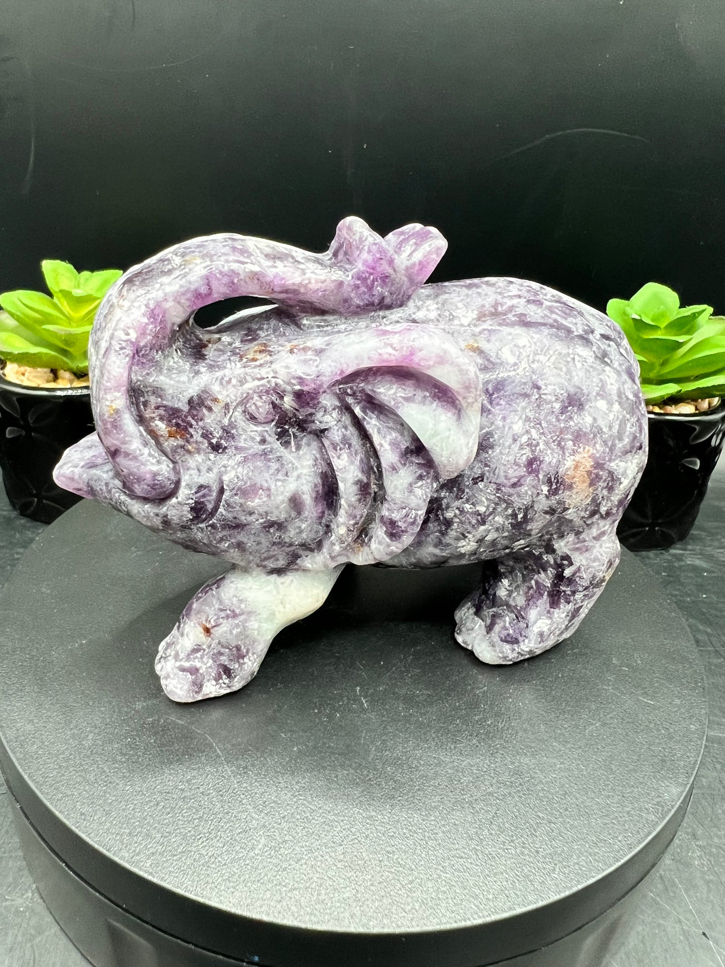 LEPIDOLITE ELEPHANT CARVING