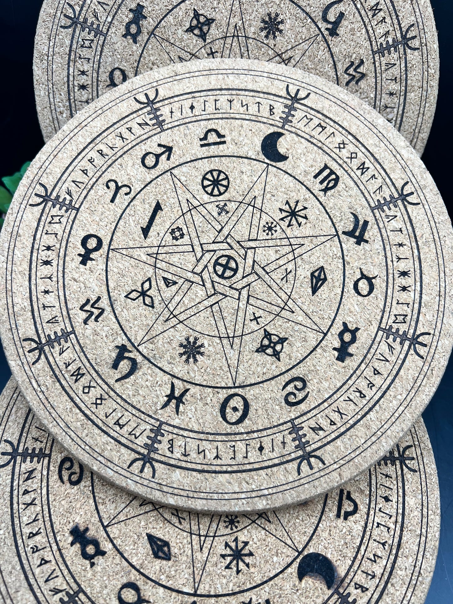 CRYSTAL GRID BOARD