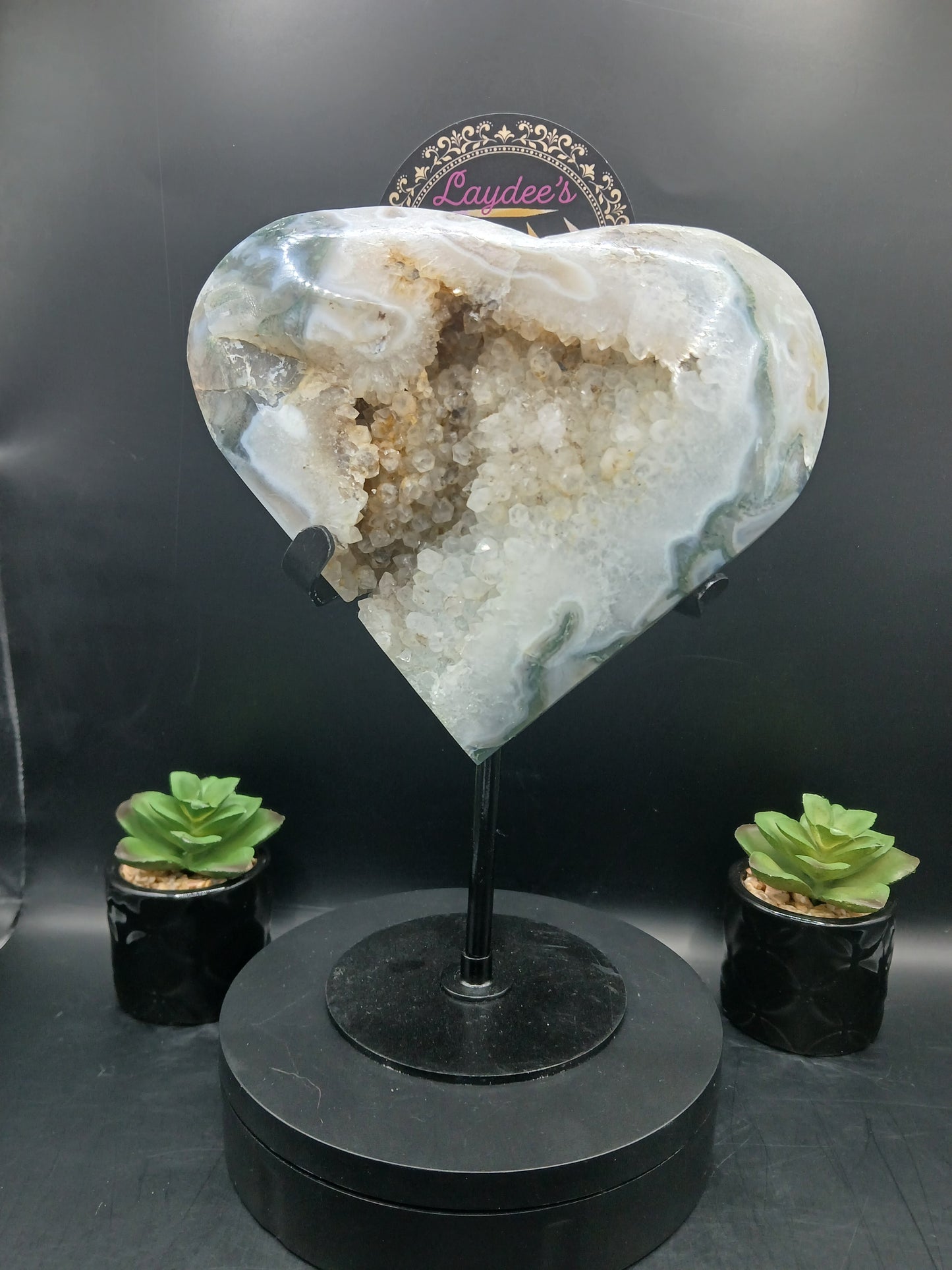 DRUZY MOSS AGATE  HEART ON STAND