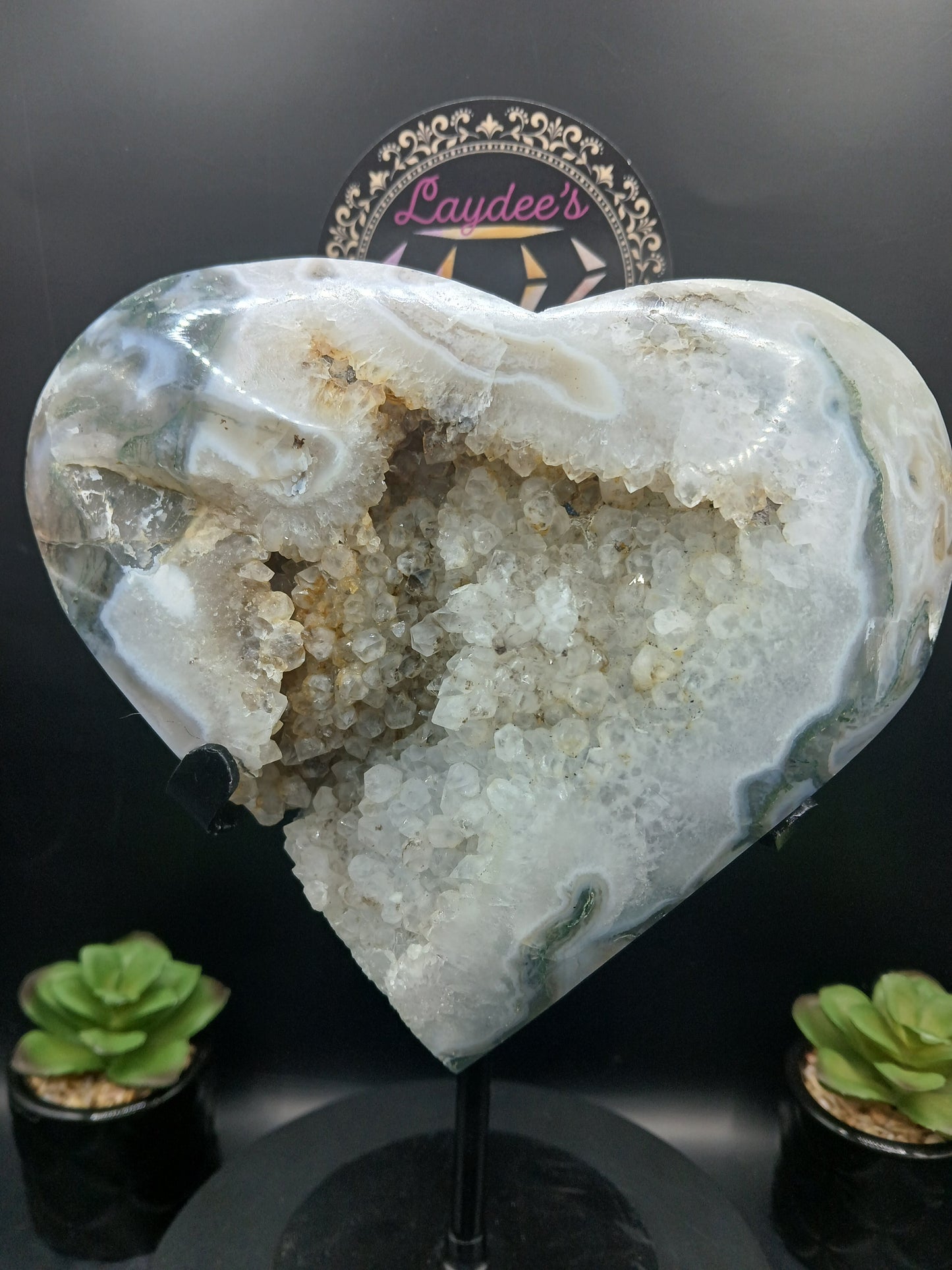 DRUZY MOSS AGATE  HEART ON STAND