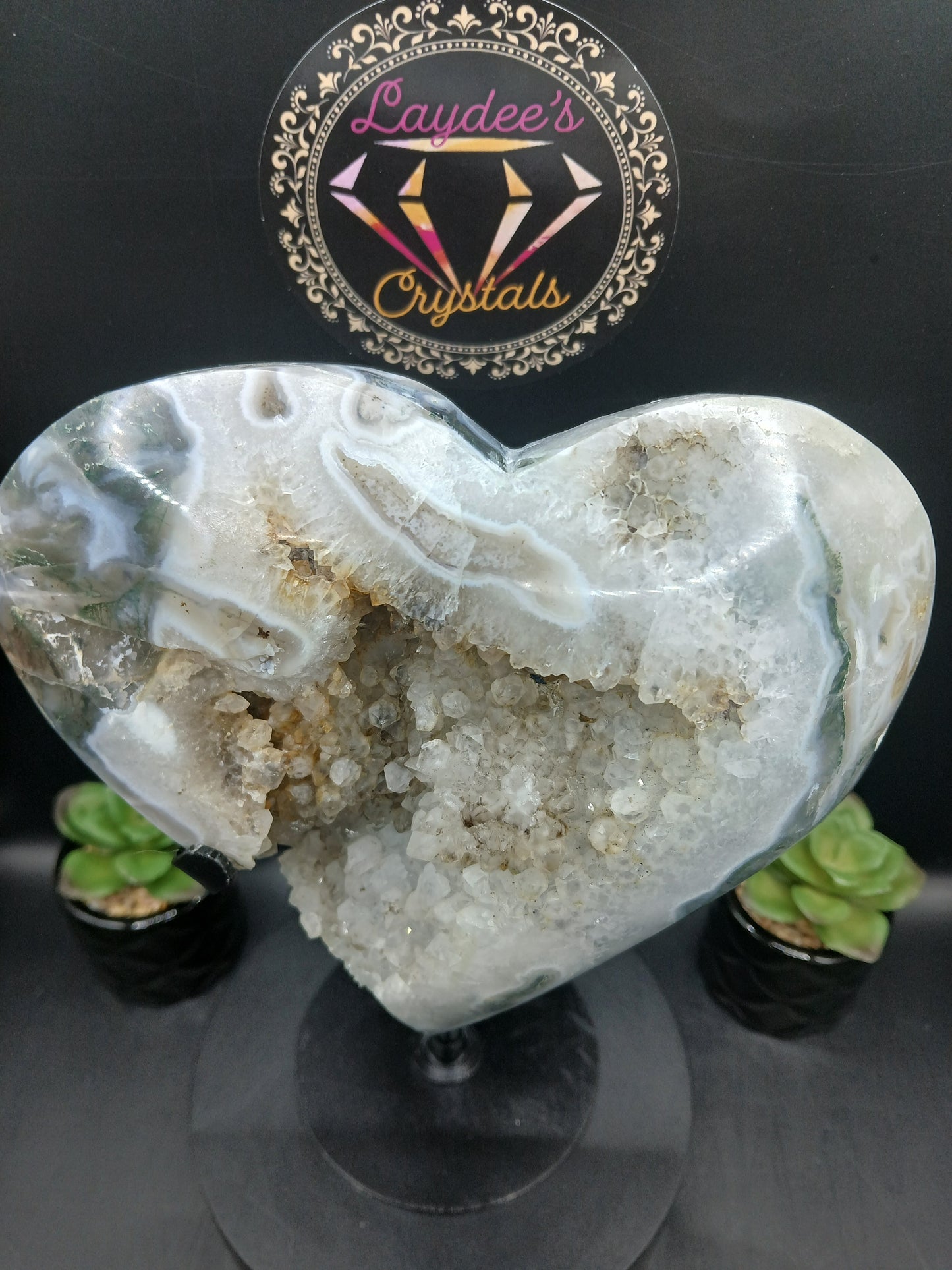 DRUZY MOSS AGATE  HEART ON STAND