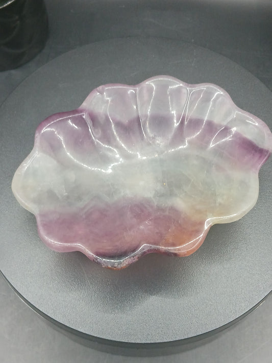 BANDED FLUORITE DISH