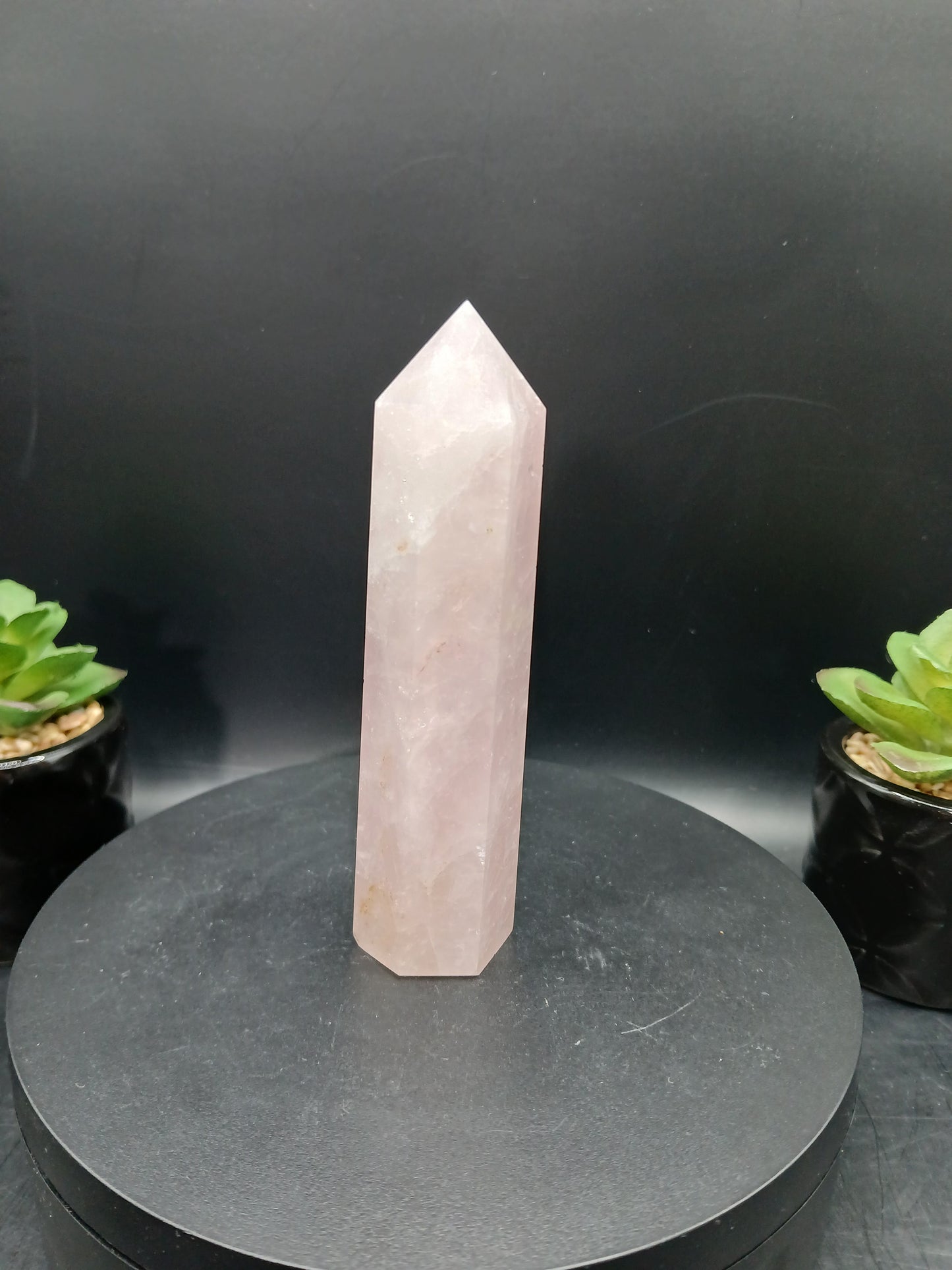 HQ ROSE QUARTZ TOWERS