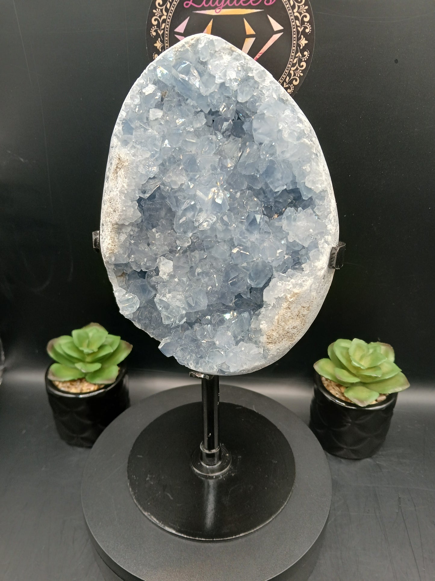 CELESTITE STATEMENT PIECE