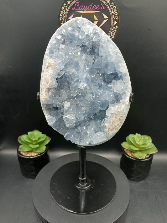 CELESTITE STATEMENT PIECE